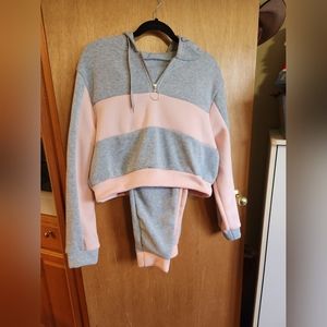 Med sweatpants outfit